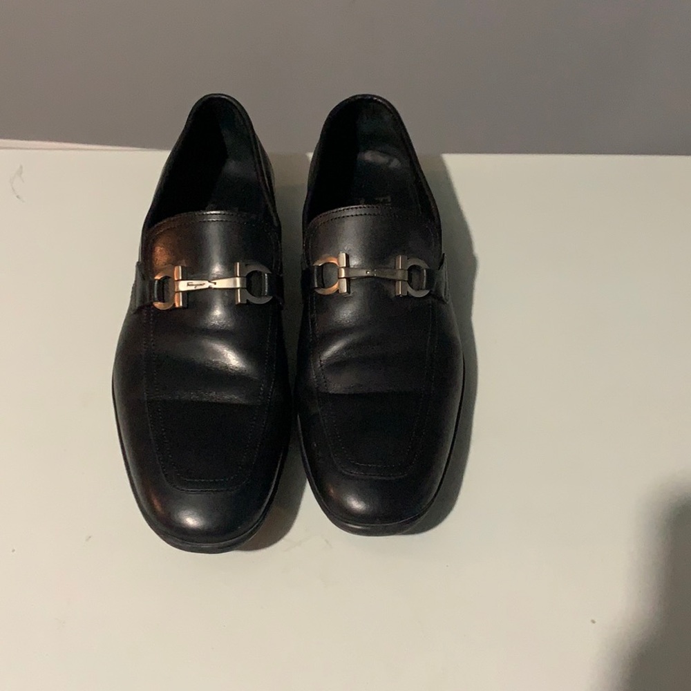 Salvatore Ferragamo Loafers size 8 D
